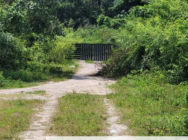 Warehouse for sale in Kawasan Perindustrian Pengkalan 2, Perak