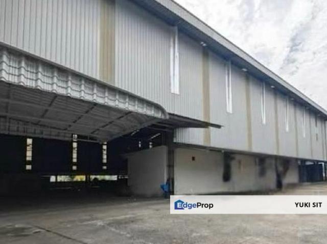 Warehouse for sale in Perak