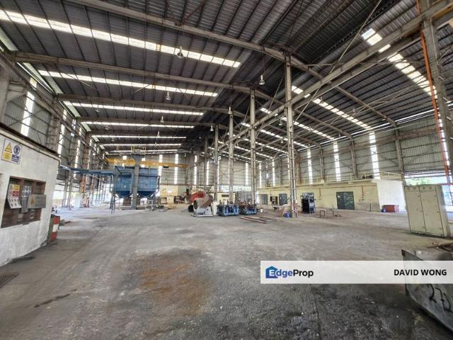Warehouse for rent in Perak