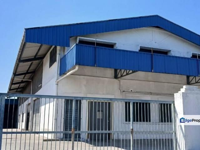 Warehouse for rent in Perak