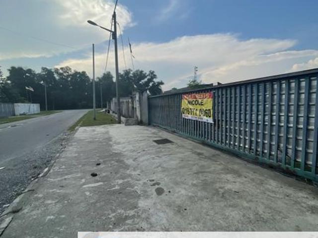 Warehouse for rent in Perak