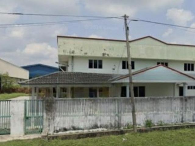 Warehouse for rent in Perak