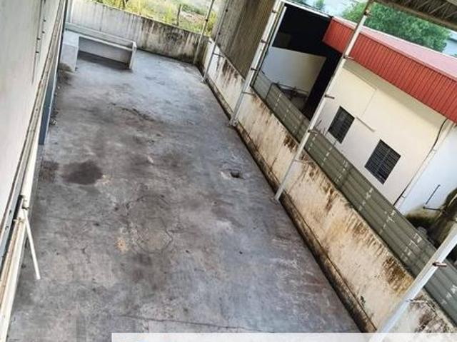 Warehouse for rent in Perak