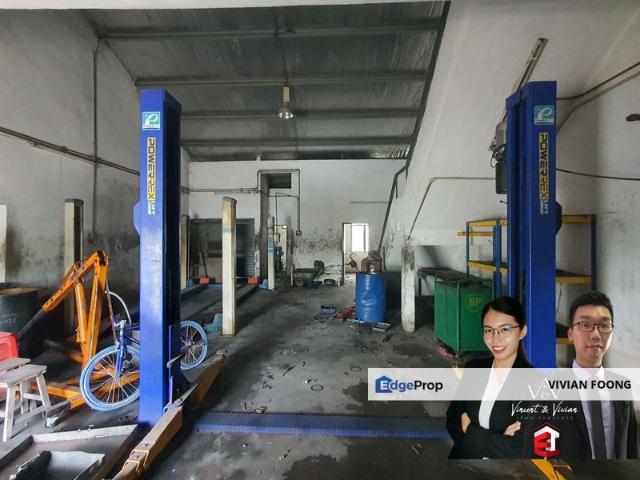 Warehouse for rent in Perak