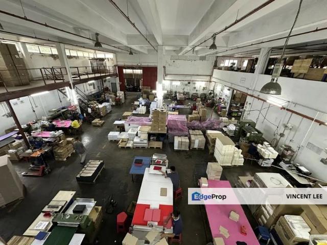 Warehouse for sale in Selayang, Selangor