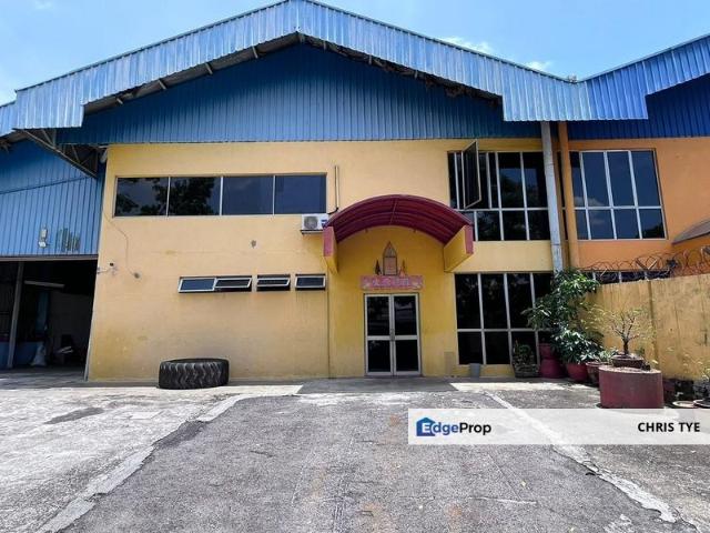 Warehouse for sale in Selayang, Selangor