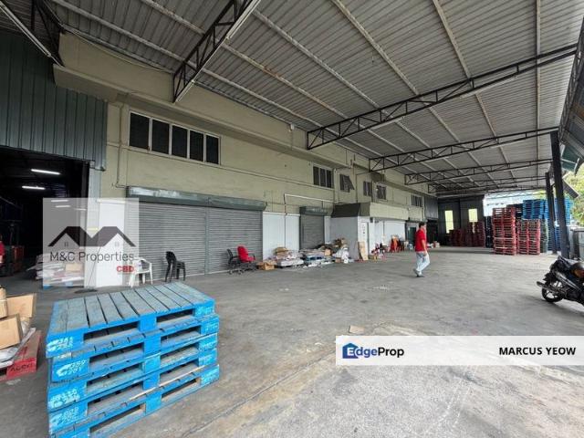 Warehouse for rent in Sendayan Village, Negeri Sembilan