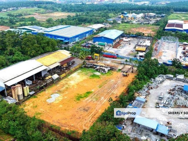 Warehouse for sale in Seelong, Johor