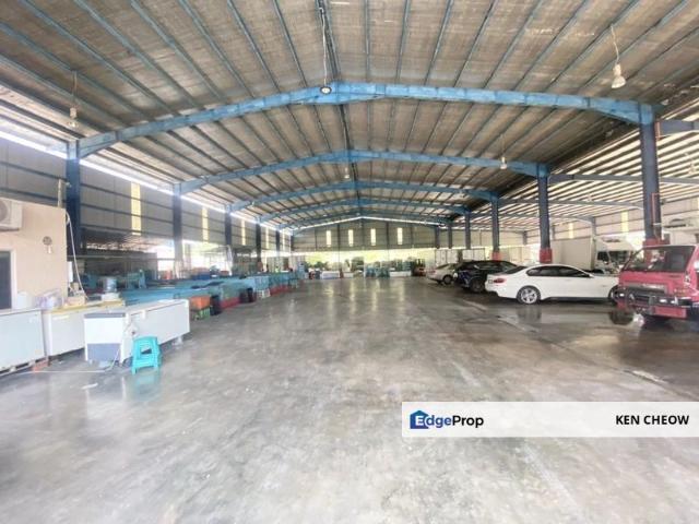 Warehouse for sale in Seelong, Kulai