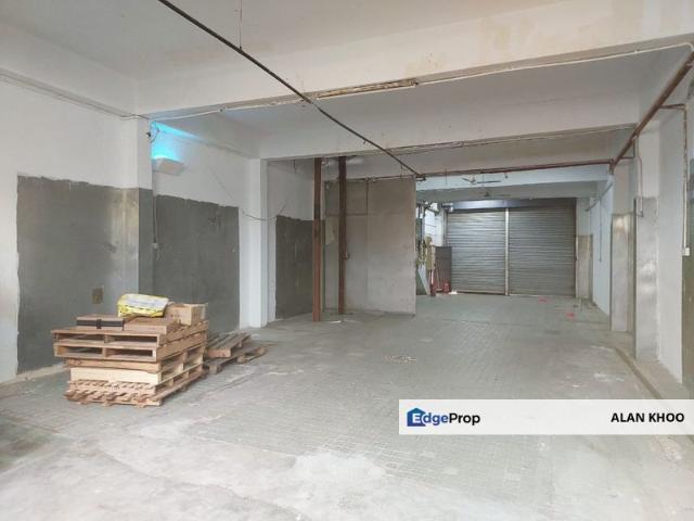 Warehouse for rent in Selayang, Selangor