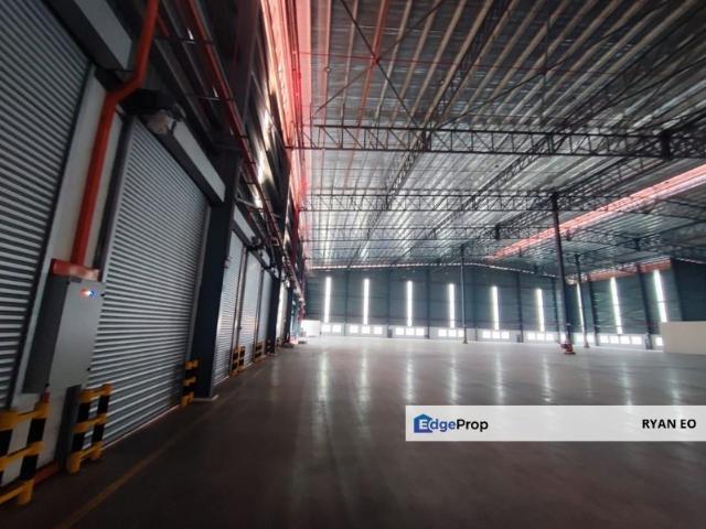 Warehouse for rent in Kulai