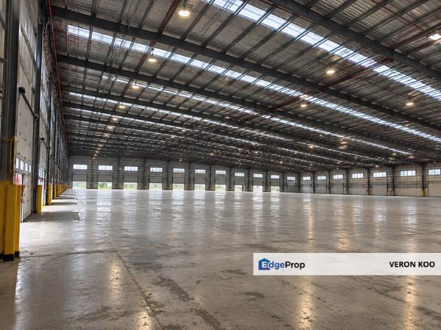 Warehouse for rent in Senai, Kulai