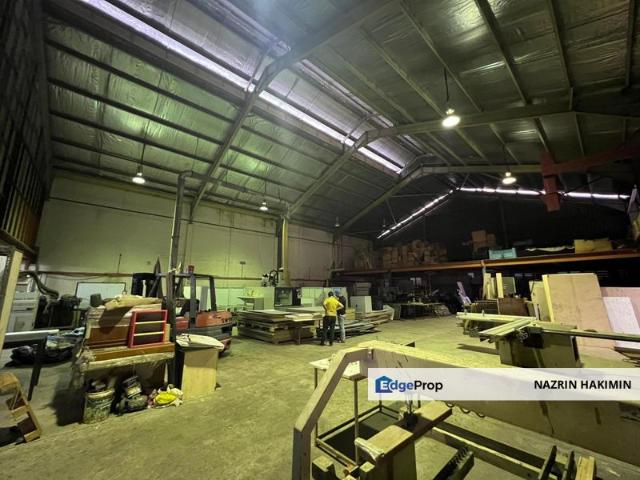 Warehouse for sale in Petaling, Subang Jaya