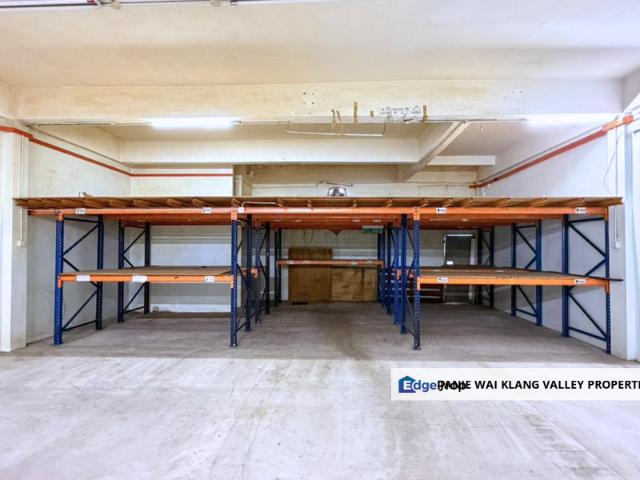 Warehouse for rent in Petaling, Subang Jaya