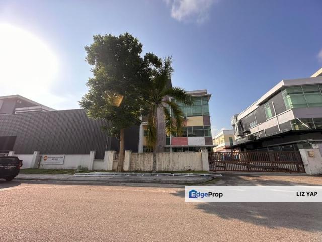 Warehouse for sale in Bukit Ledang, Johor