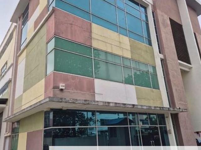 Warehouse for sale in Bukit Ledang, Johor