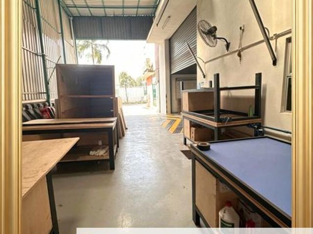 Warehouse for sale in Bukit Ledang, Johor