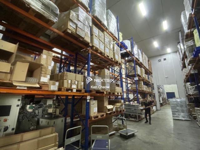 Warehouse for sale in Johor