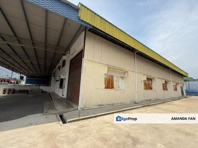 Warehouse for rent in Majlis Bandaraya Ipoh, Kinta