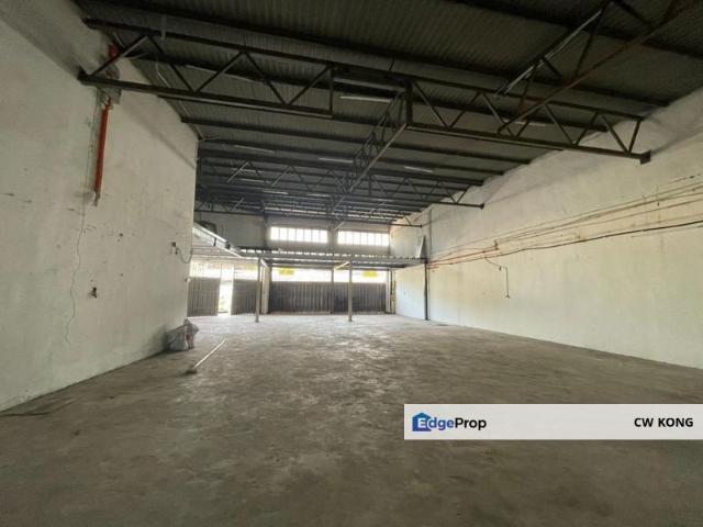 Warehouse for rent in Selayang, Selangor