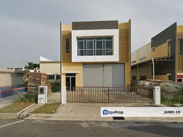 Warehouse for sale in Malaka