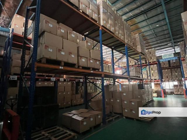 Warehouse for sale in Kampung Ulu Pandan, Tebrau