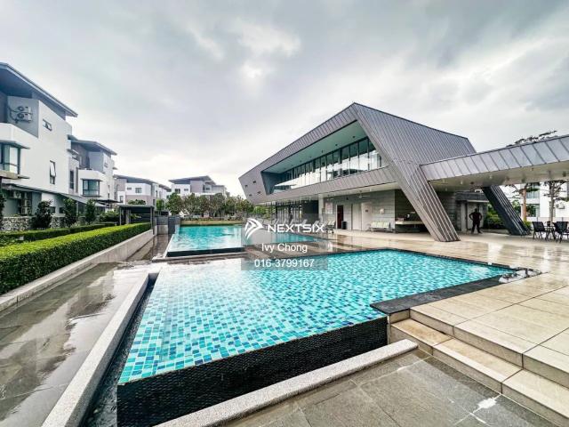 Warehouse for sale in Johor