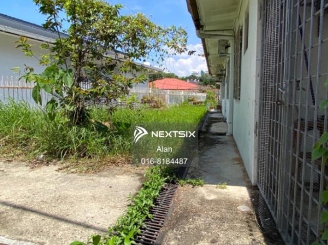 Warehouse for sale in Johor