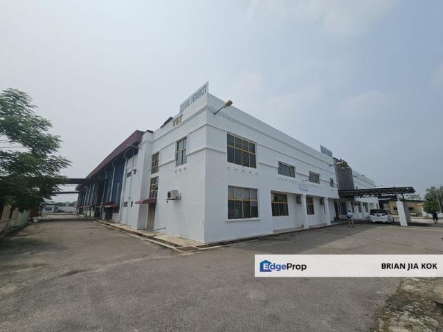 Warehouse for rent in Ladang Ulu Selangor, Kuala Kubu Bharu