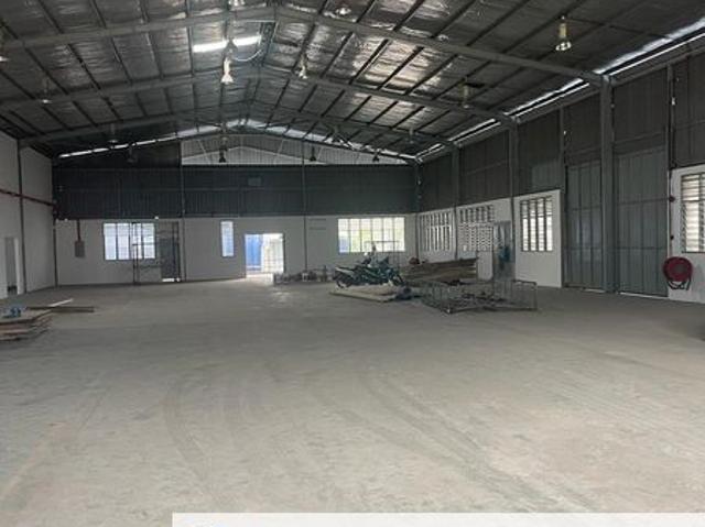 Warehouse for rent in Ulu Tiram, Johor