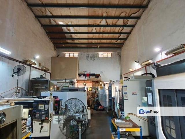 Warehouse for sale in Ulu Tiram, Johor