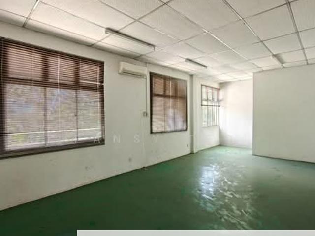 Shop for rent in Ulu Tiram, Johor
