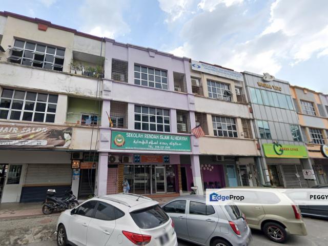 Shop for rent in Kajang, Langat