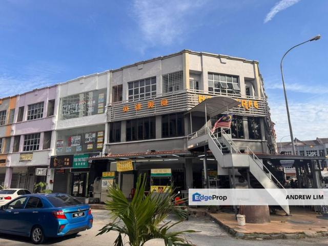 Shop for rent in Kajang, Langat