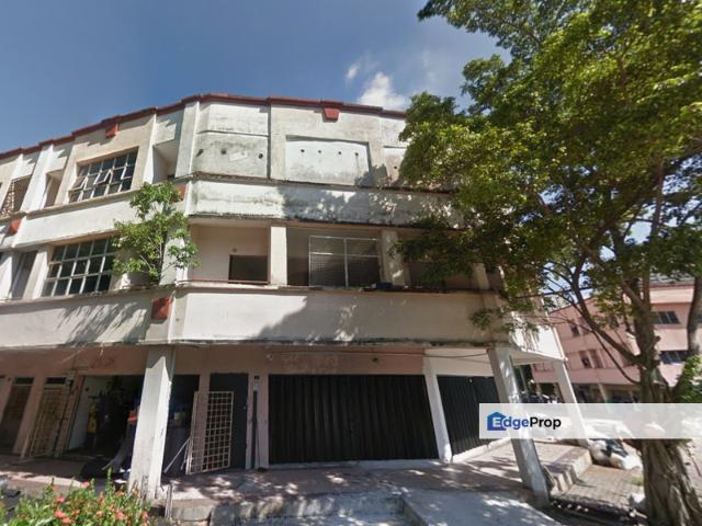 Shop for sale in Kajang, Langat