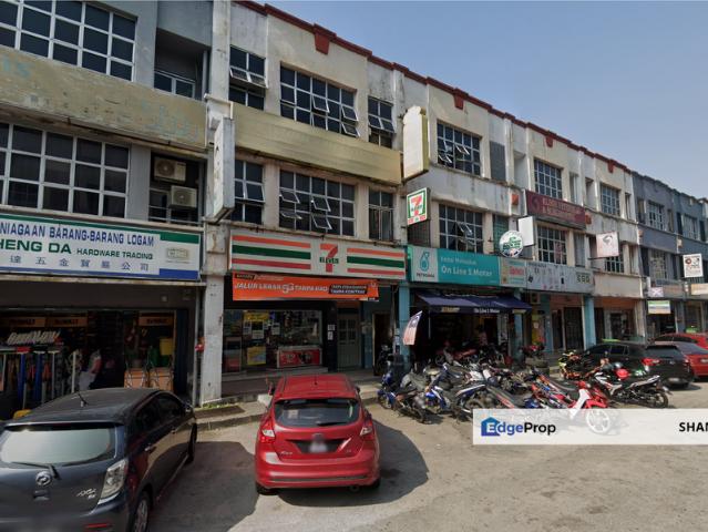 Shop for sale in Kajang, Langat