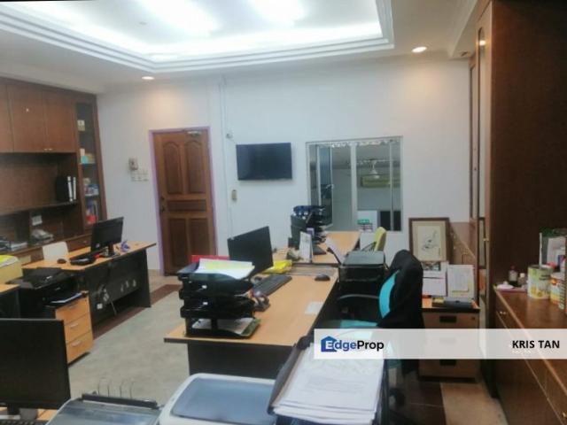 Warehouse for sale in Cheras, Kuala Lumpur