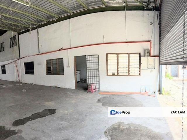 Warehouse for rent in Majlis Bandaraya Ipoh, Kinta