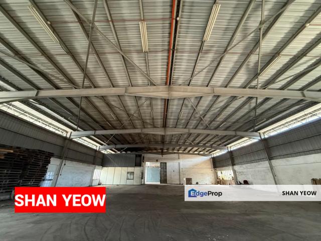 Warehouse for rent in Wellesley, Penang