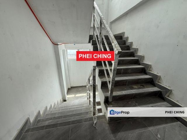 Warehouse for rent in Wellesley, Penang