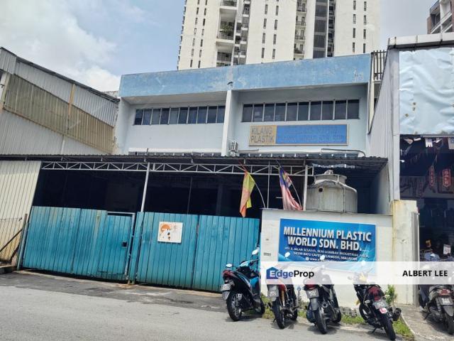 Warehouse for sale in Selayang, Selangor