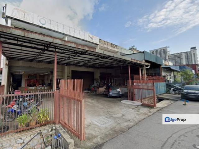 Warehouse for rent in Selayang, Selangor