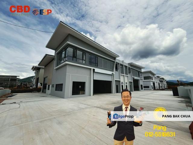 Warehouse for rent in Sendayan Village, Negeri Sembilan