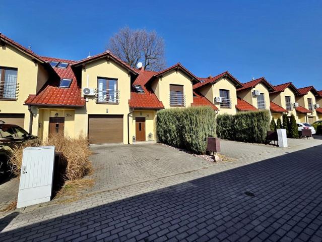 Dom na sprzedaż w Gniezno, Wielkopolskie