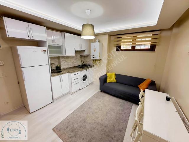 Ataşehir, İstanbul içerisinde kiralık mülk