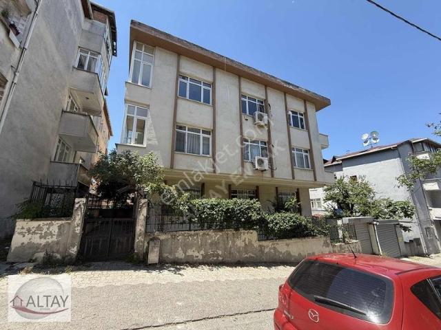 Kayışdağı Mahallesi, Ataşehir içerisinde satılık mülk