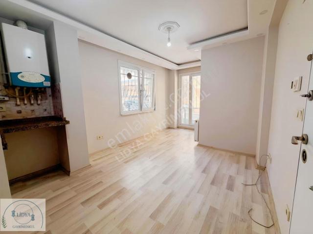 Ataşehir, İstanbul içerisinde kiralık mülk