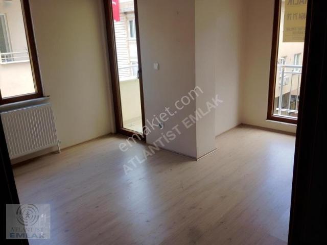 Kayışdağı Mahallesi, Ataşehir içerisinde kiralık mülk
