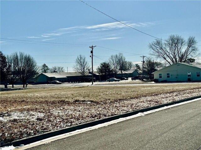 Land for sale in Parsons