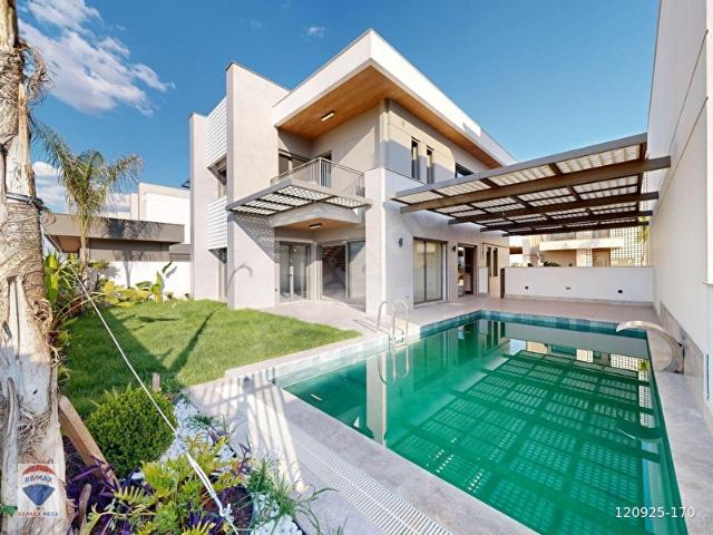 Döşemealti, Antalya içerisinde satılık Villa